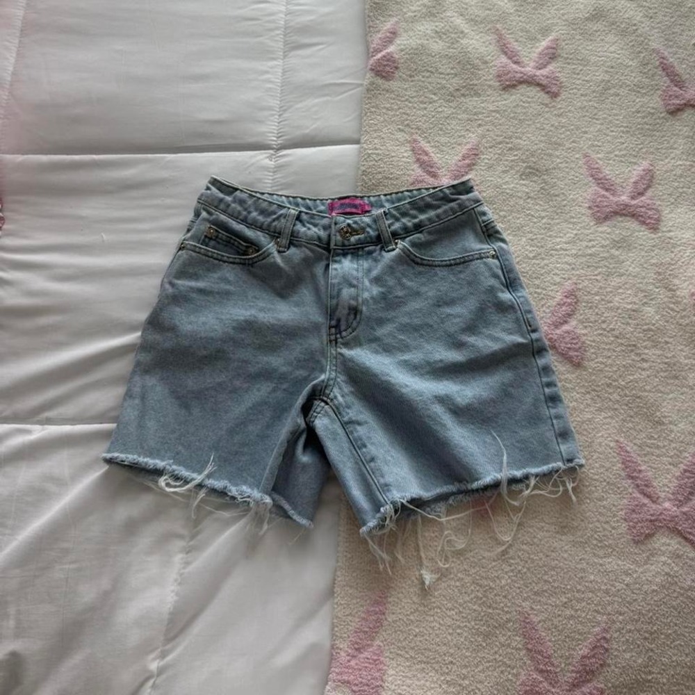 Edikted Low rise Denim Shorts